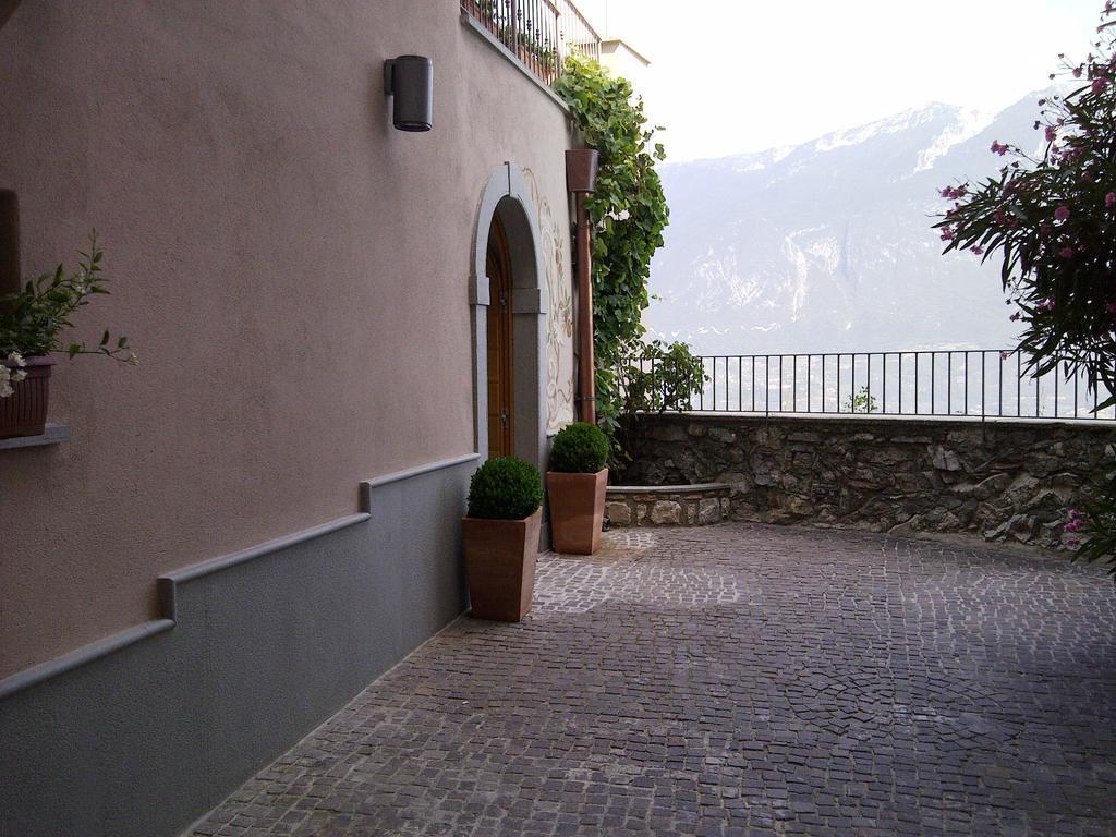 Locanda Al Castelletto Tremosine Eksteriør billede